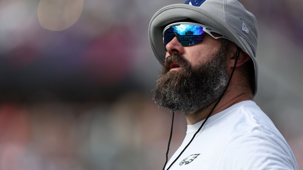 Jason Kelce has met with ESPN, FOX to explore a potential TV career