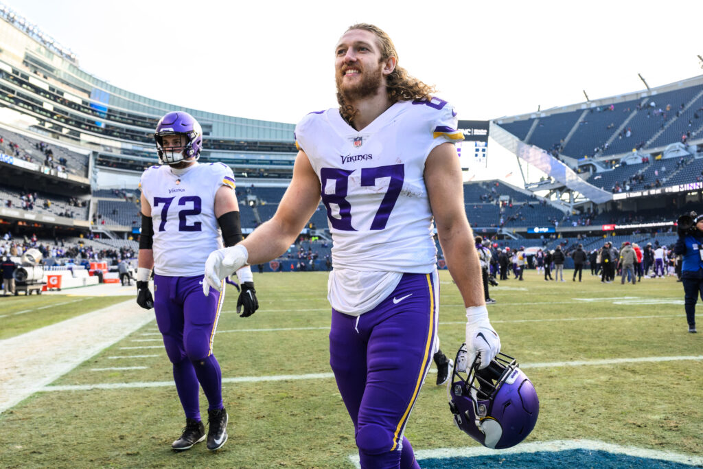 NFL Injury Updates: Hockenson, Uzomah, Covey
