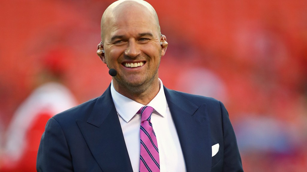 Tim Hasselbeck thinks Russell Wilson could be out of football