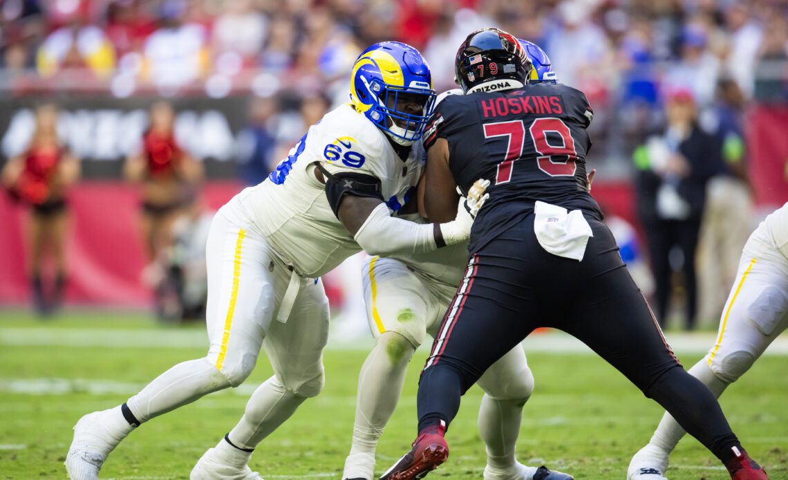 2 potential Arizona Cardinals targets stay with teams