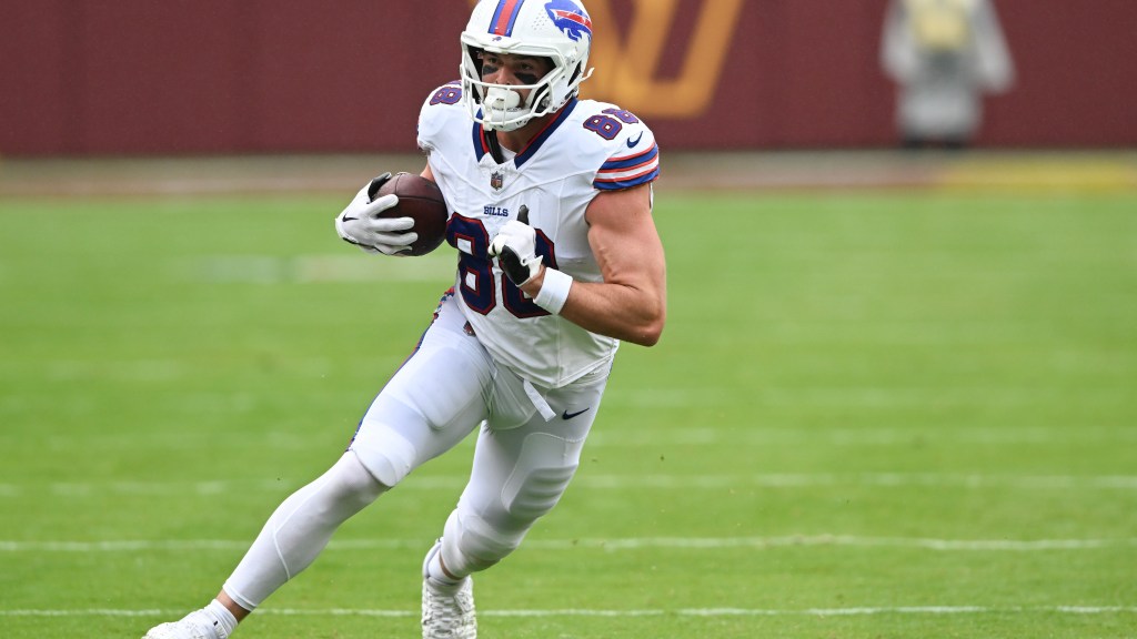 Contract details for Buffalo Bills TE Dawson Knox restructure