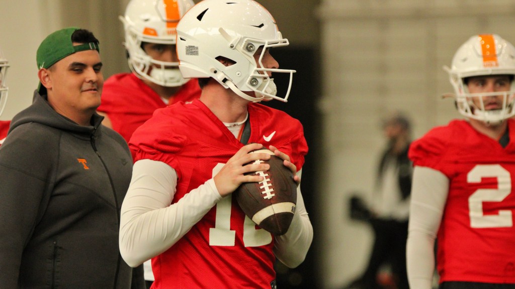 Early enrollee quarterback Jake Merklinger discusses spring practices