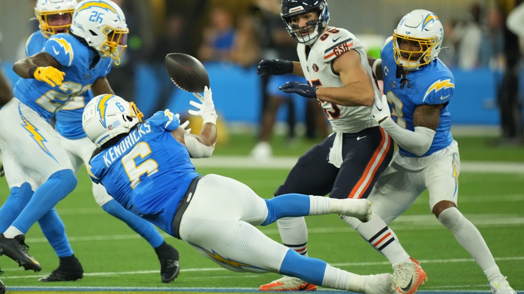 LB Eric Kendricks to sign 1-year deal