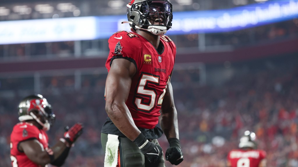 LB Lavonte David still sets standard for Tampa Bay Buccaneers