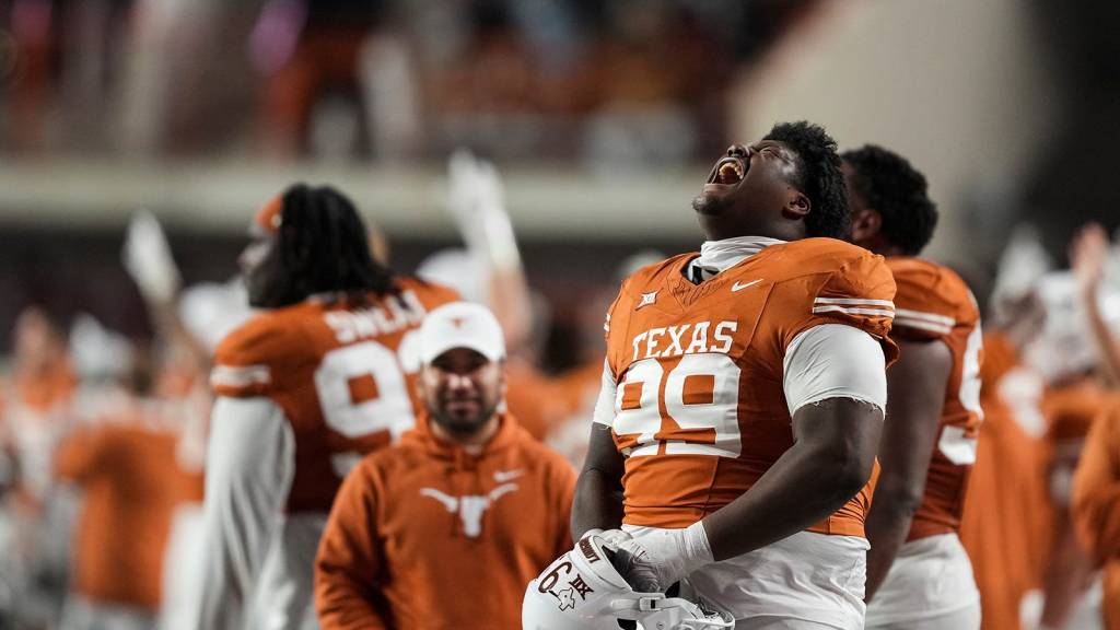 Texas defensive tackle room a unit to watch in the spring