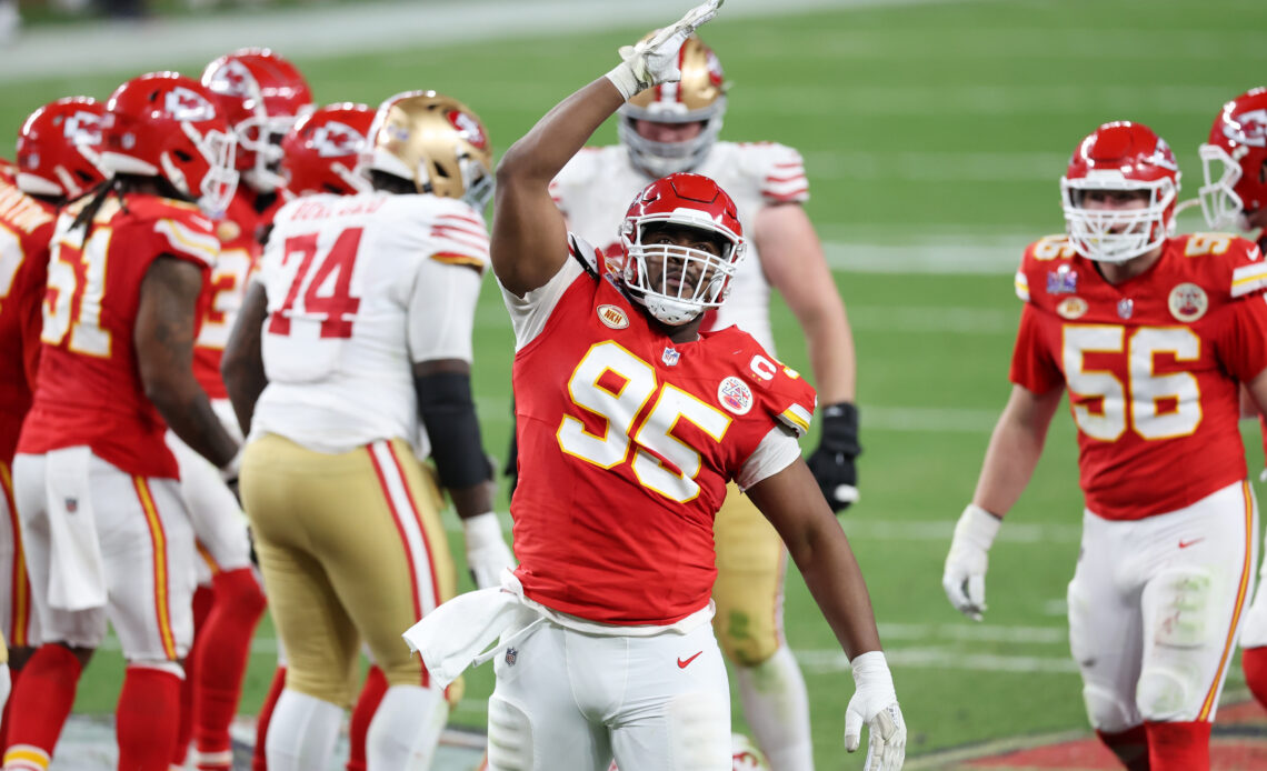 Where do the Chiefs rank in projected win totals for the 2024 season?