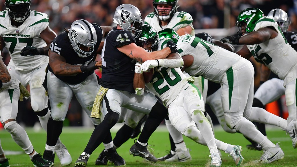 Assessing Raiders level of need at LB heading into the Draft