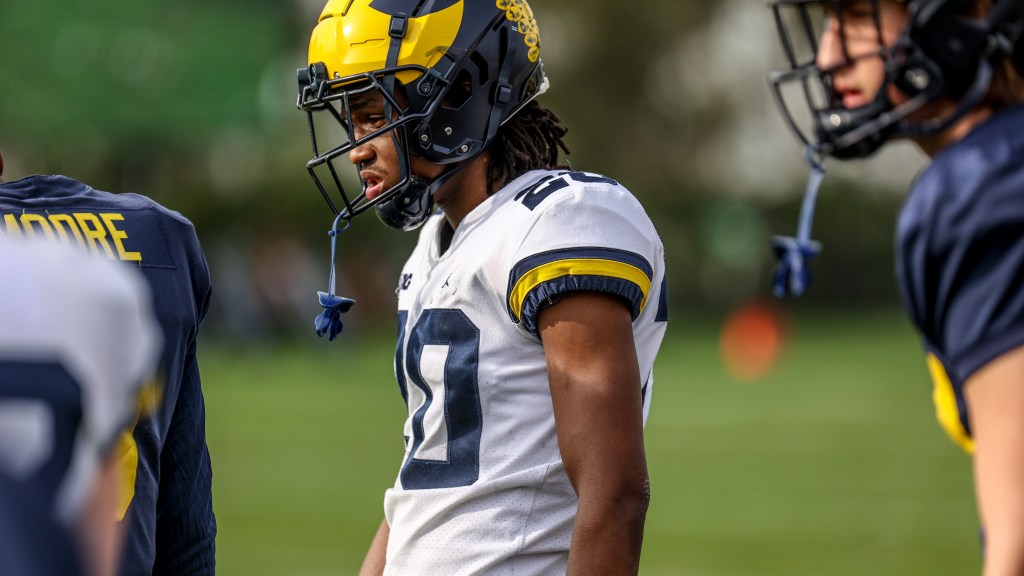 Michigan football news Cornerbacks standing out to star U-M receiver