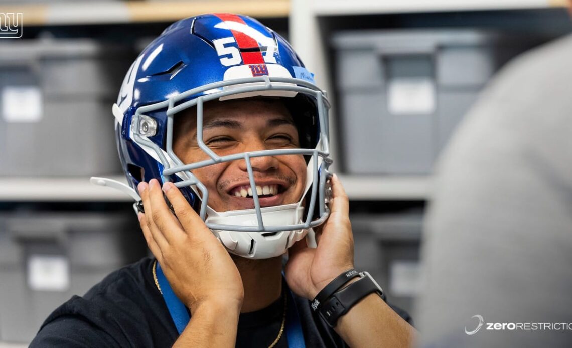 📸 Giants' rookie class gets fitted for equipment