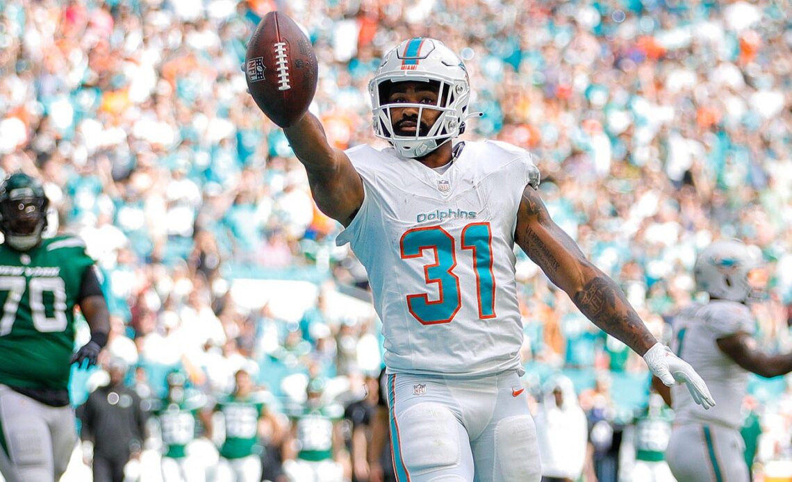 Here's what Dolphins' Raheem Mostert says needs to happen for Miami to break decades-long playoff win drought