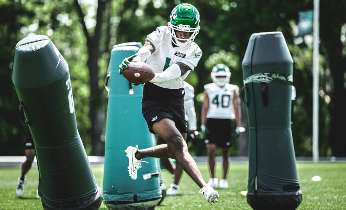 Through the Lens | Best Photos from Week 1 of OTA Practices