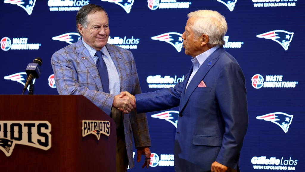 Twitter reacts to Bill Belichick-Robert Kraft doing a shot together