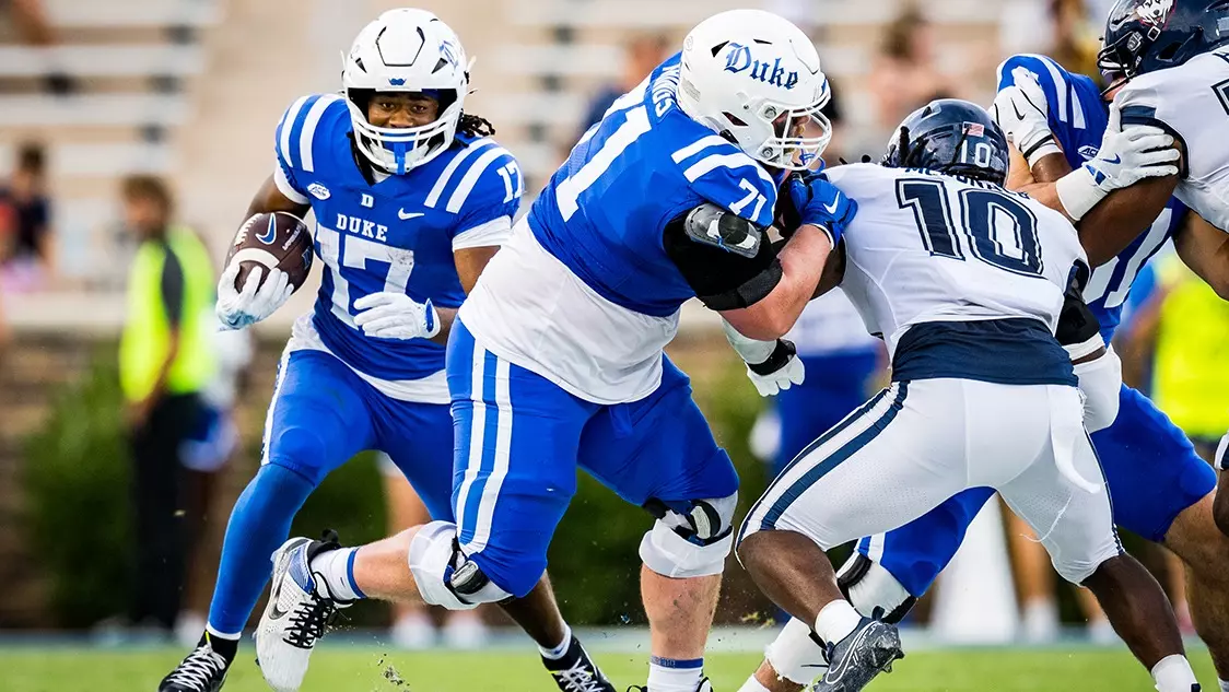 Duke running back Star Thomas (17) ran for 122 yards in 26-21 win over Connecticut (9/14/2024)