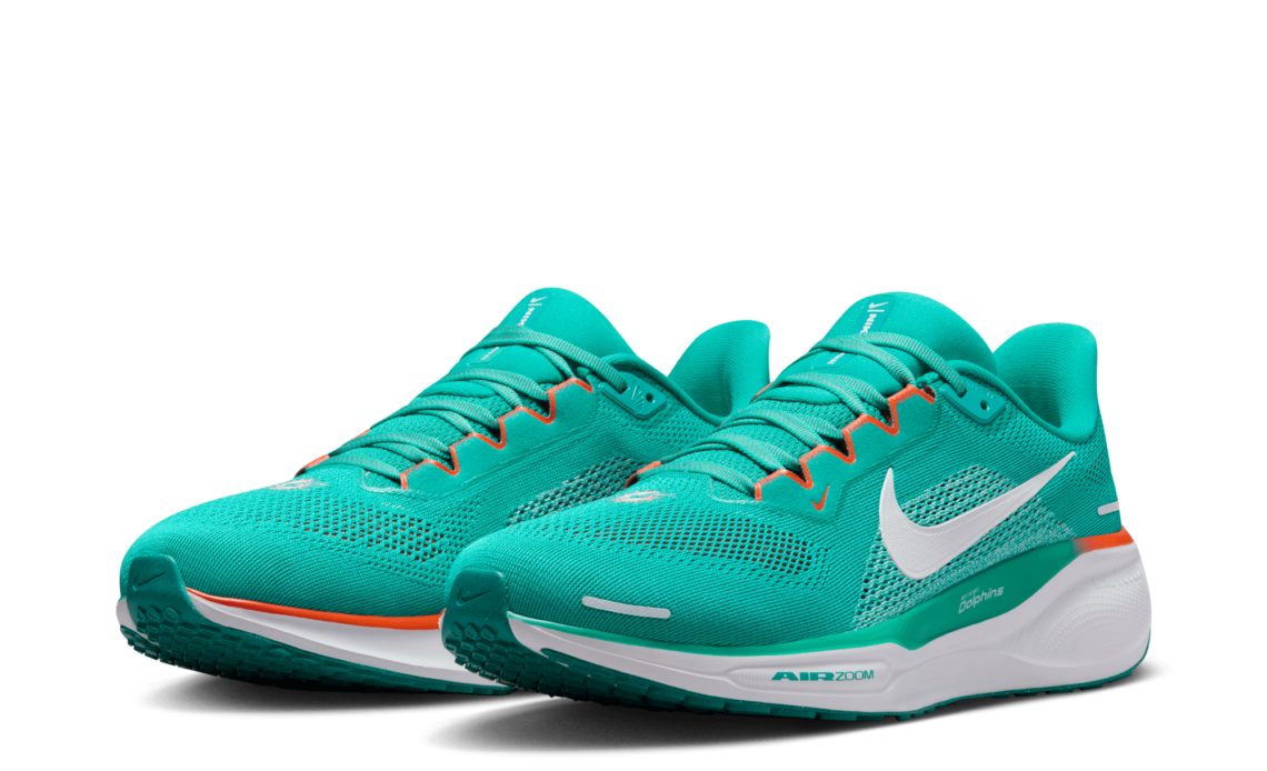 Miami Dolphins 2024 Nike Air Zoom Pegasus 41 running shoe