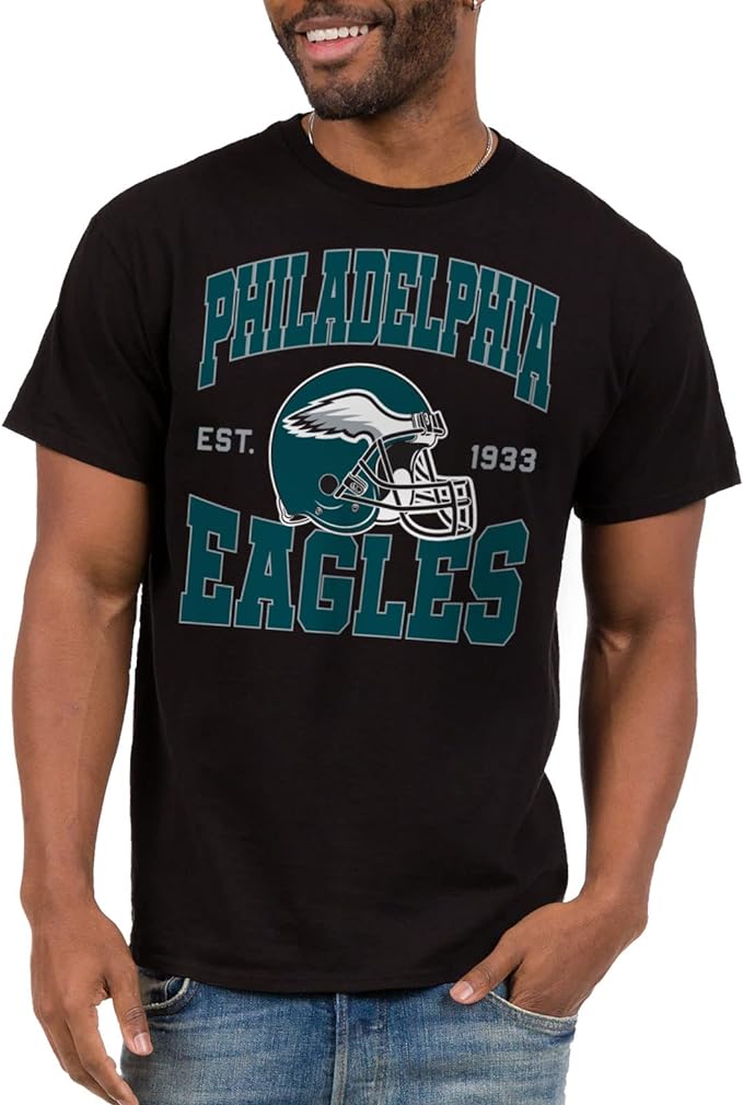 Philadelphia Eagles Helmet T-Shirt